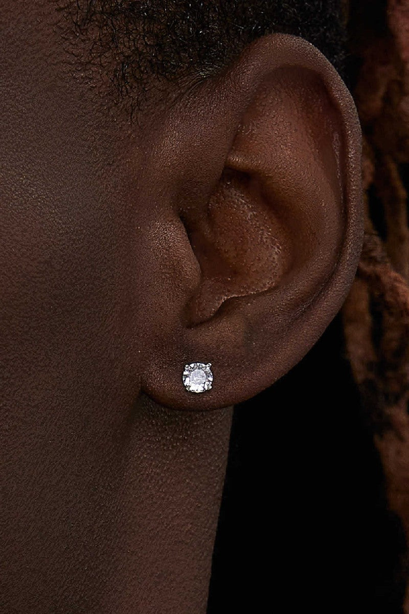 Diamond Claw Stud Earrings