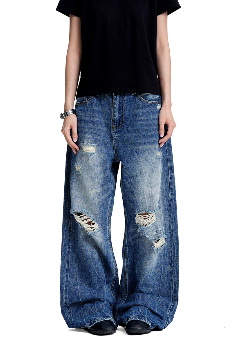 Ripped Washed Jeans