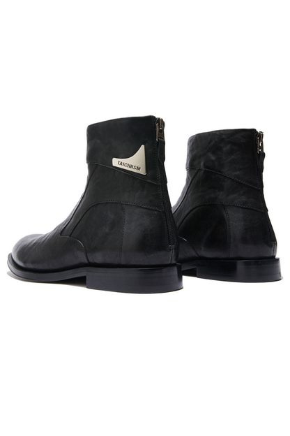 Pointed Chelsea Boots