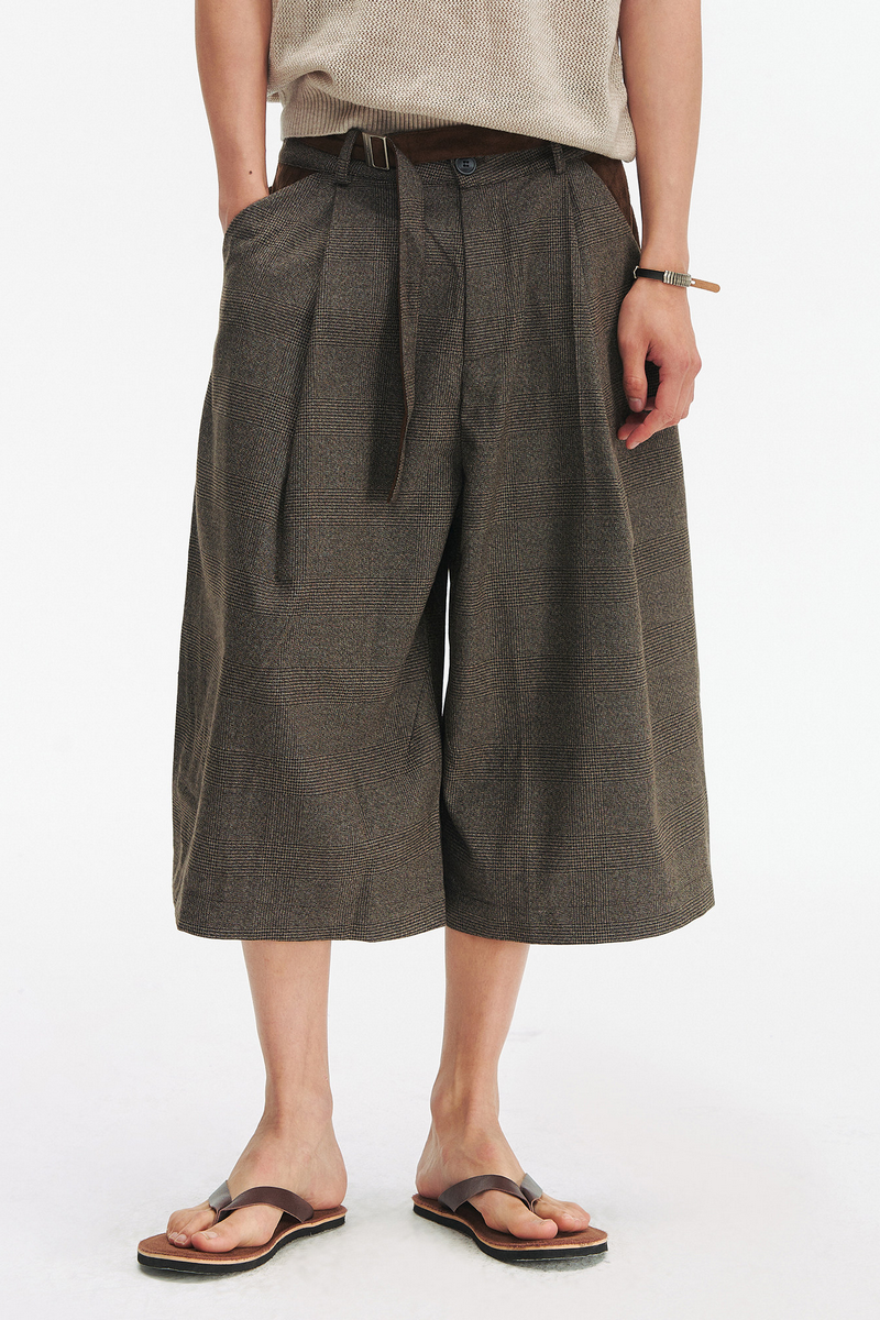Houndstooth Pleated Shorts