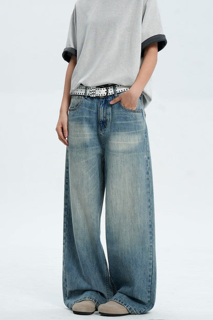 Straight Leg Blue Jeans — Trenqor Basics — view 2