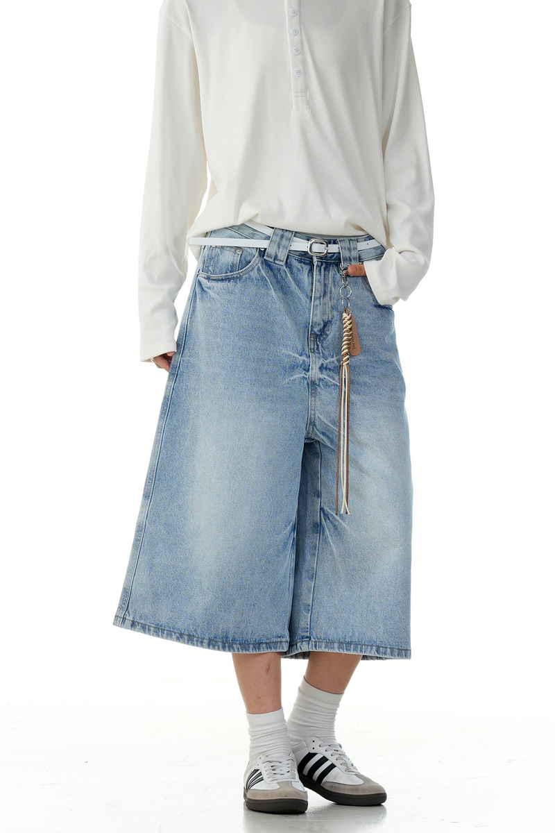 Lightning Basic Jorts