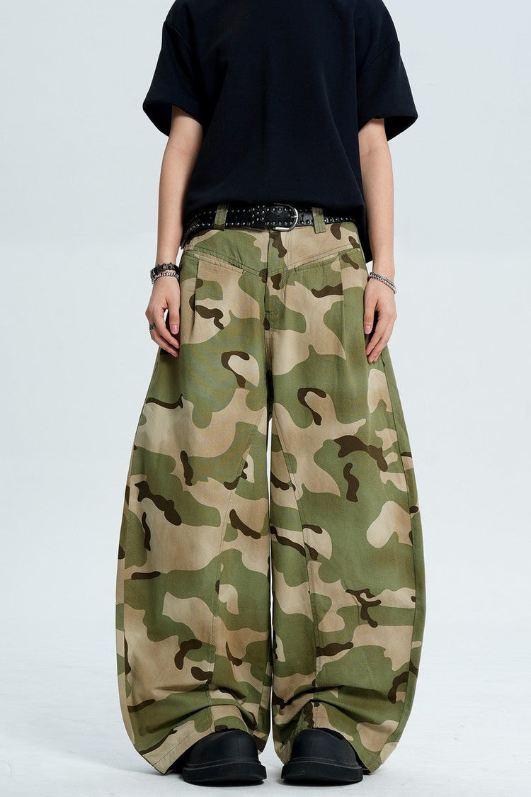 Camo Pleated Wide Leg Pants — Trenqor Basics