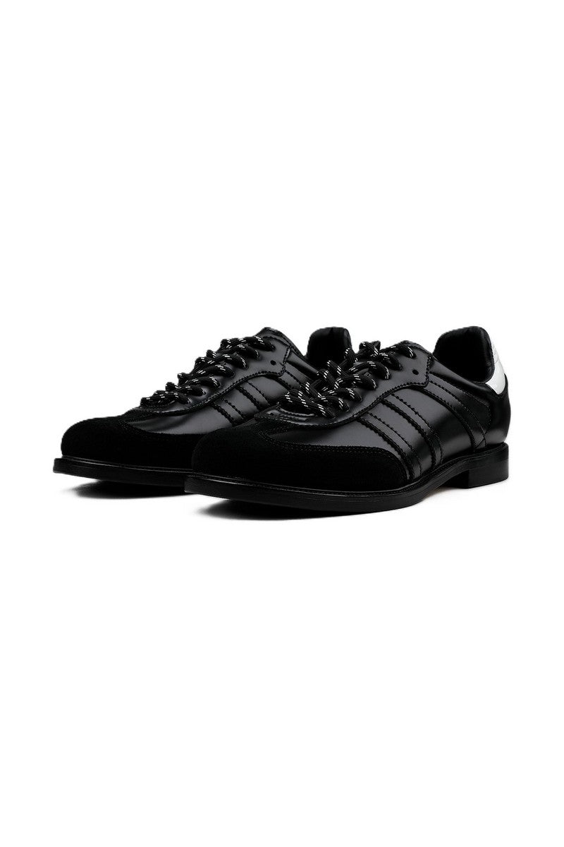 Abyss Training Sneakers