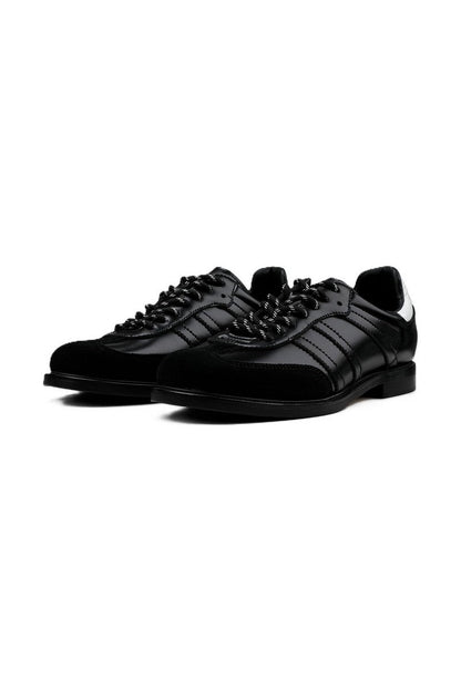 Abyss Training Sneakers