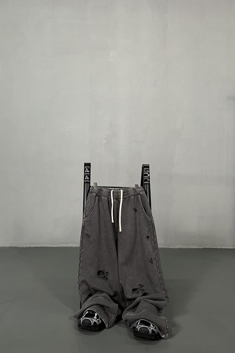 Snow Wash Ripped Jeans — Trenqor Basics — view 6