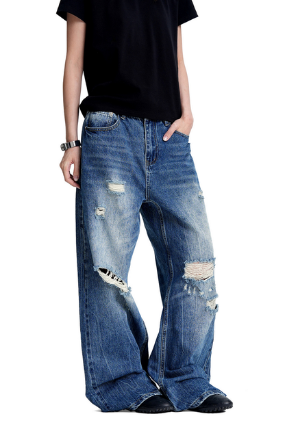 Ripped Washed Jeans