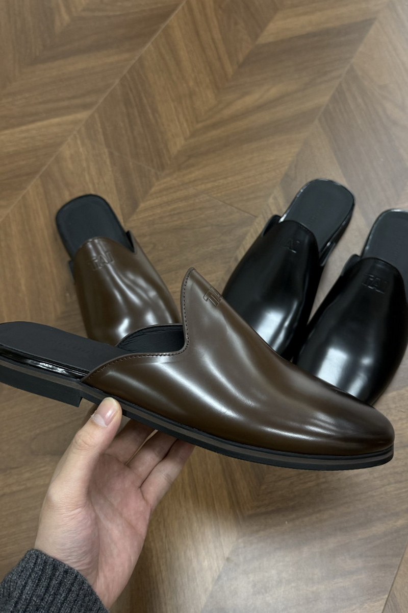 Smoked Leather Mule Clogs