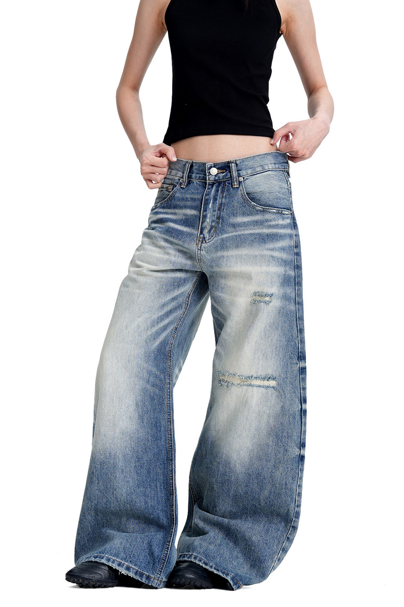 Distressed Baggy Barrel Jeans