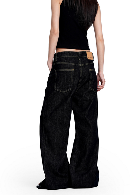 Buckle Raw Jeans
