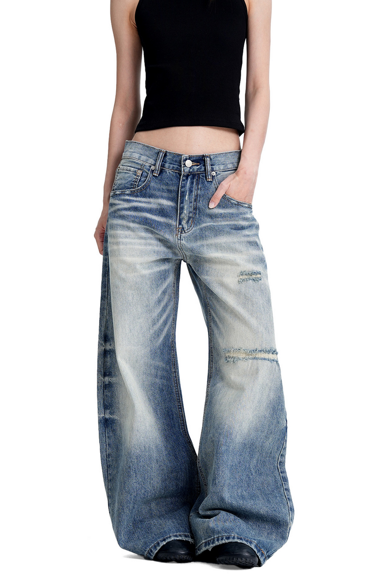 Distressed Baggy Barrel Jeans
