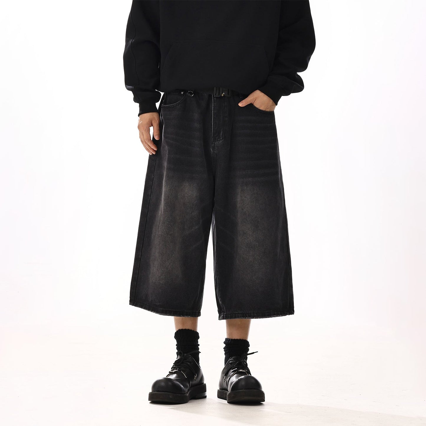 Vintage Black Cropped Shorts