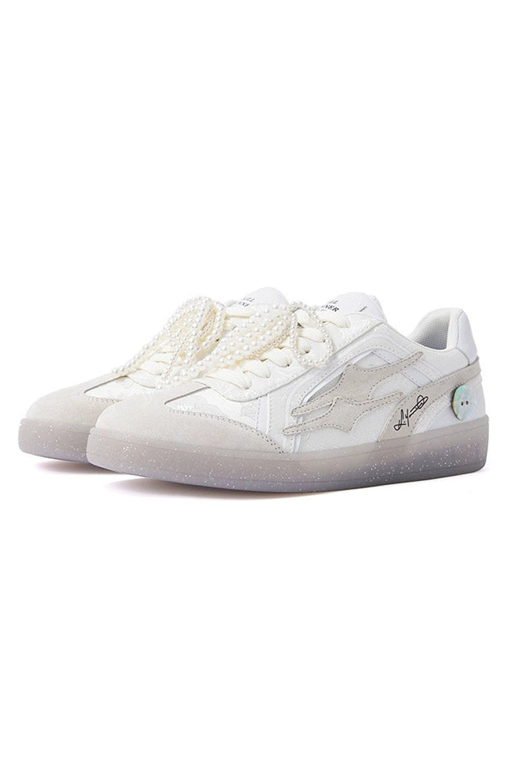 Pearl White Unisex Retro Low Top Trainers — Killwinner