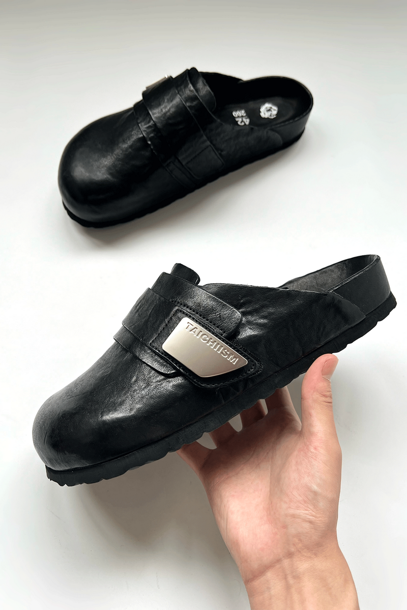 Washed Leather Mule Clogs