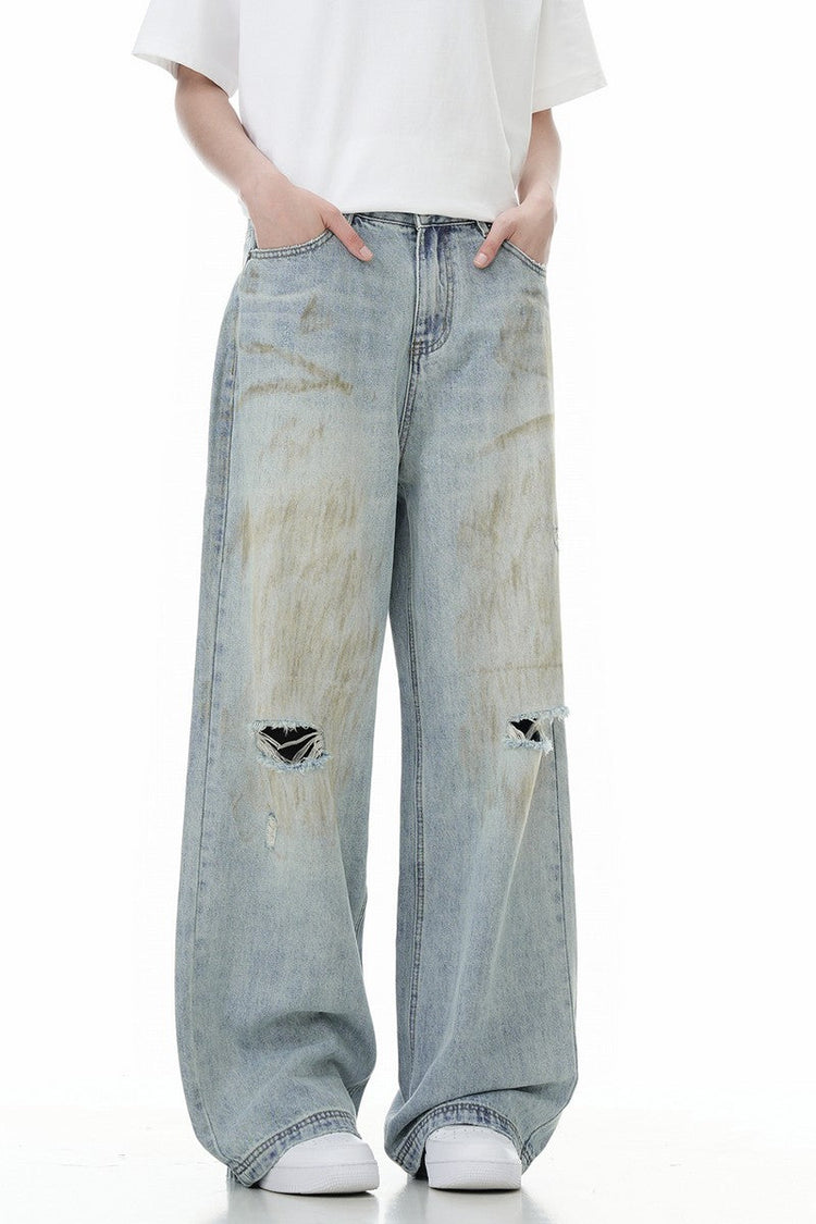 Distressed Cleanfit Straight Jeans Unisex — Trenqor Basics — view 4