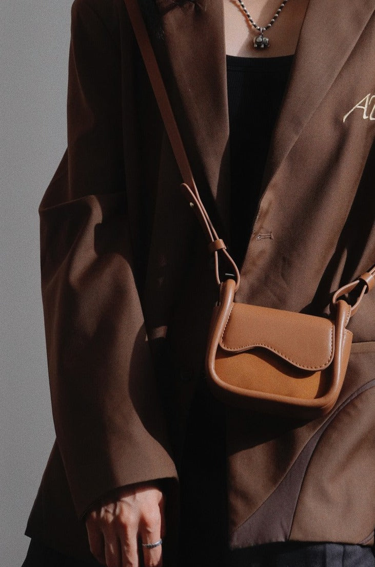 Retro Minimal Crossbody Mini Bag — Uustudio