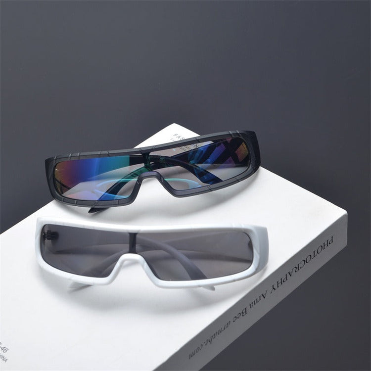 Visor Sunglasses — Trenqor Basics — view 6